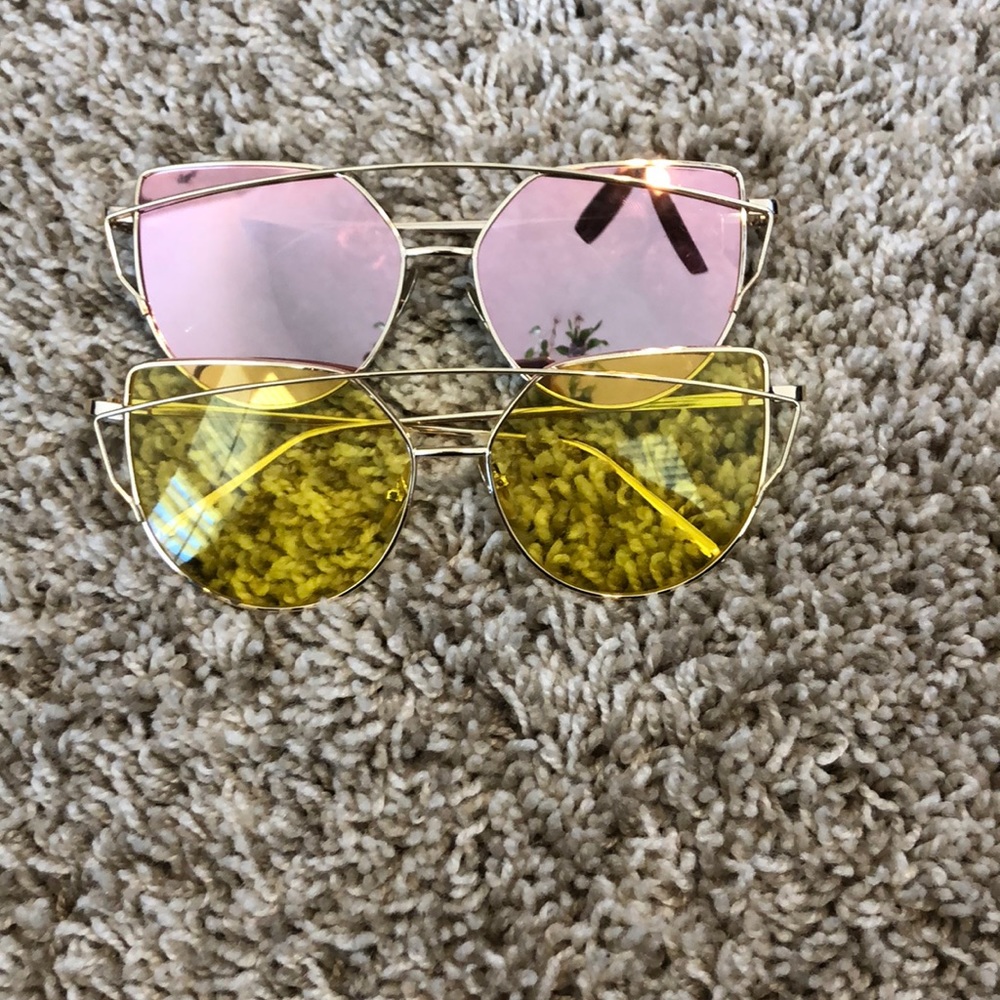 SUNGLASSES
